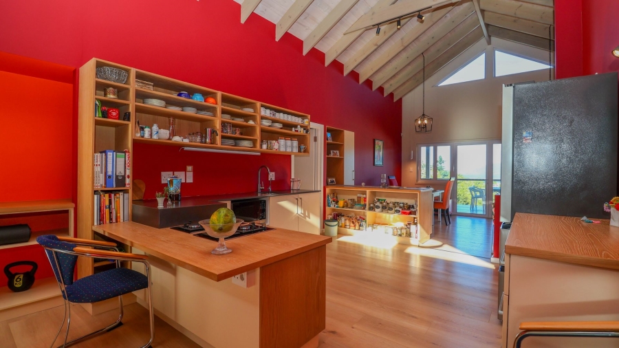 5 Bedroom Property for Sale in Narnia Western Cape